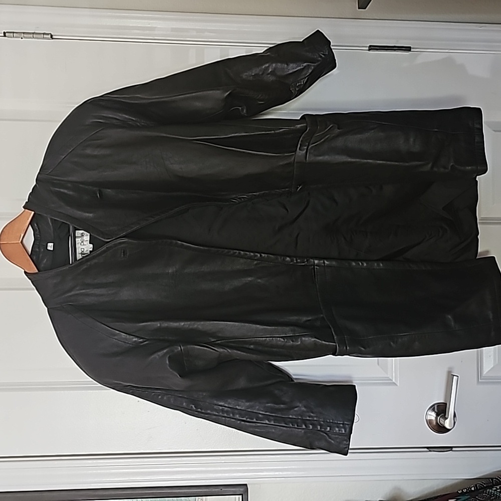 Donna Pelle Leather Jacket View 2